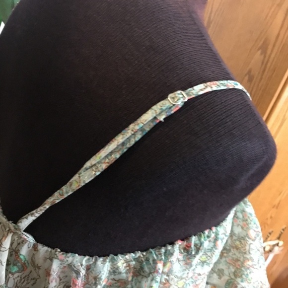 VICTORIA’S Secret XS cami style layered front floral semi sheer - Picture 12 of 15